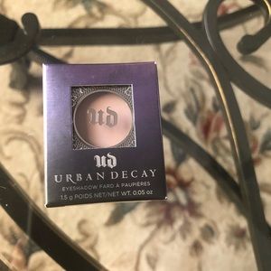 Urban Decay Makeup - URBAN DECAY EYESHADOW Laced NIB Urban Decay Makeup - URBAN DECAY EYESHADOW Laced NIB